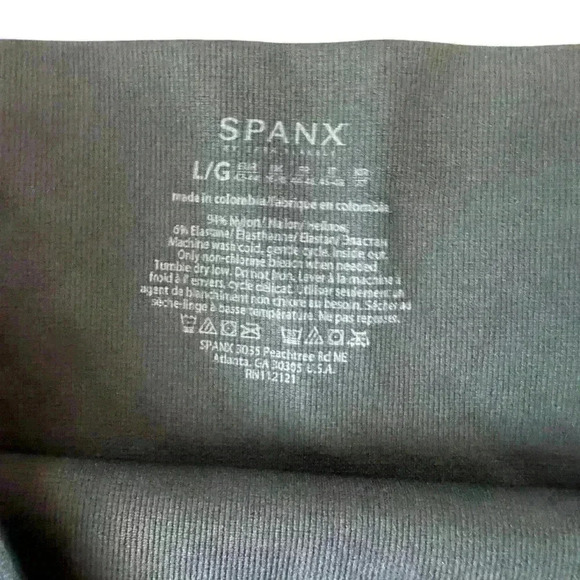 NWT Spanx Look At Me Now Black Camo Leggings Size Small, Medium, & Large avail - Picture 5 of 8